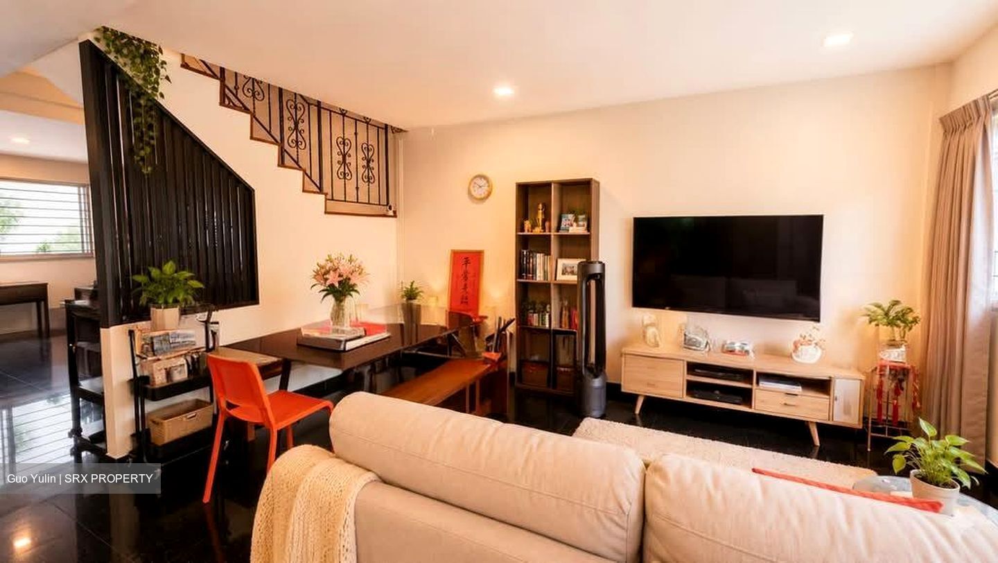 Blk 836 Yishun Street 81 (Yishun), HDB Executive #562445381